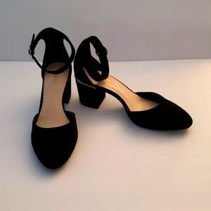 Nine West Black Suede 2 1/2" Heel Dress Shoes,Size 10 M
